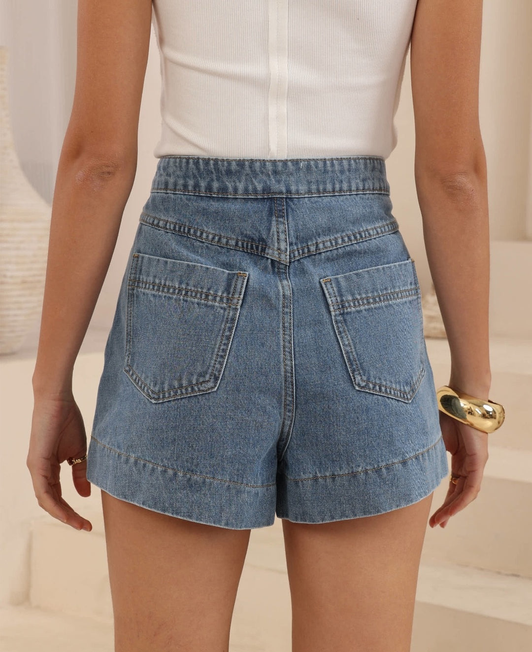 Mara Denim Shorts - Midwash
